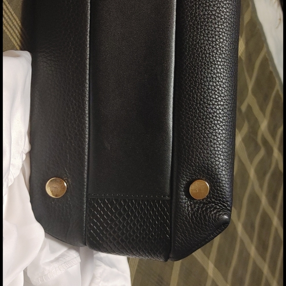 Michael Kors purse - Picture 13 of 15